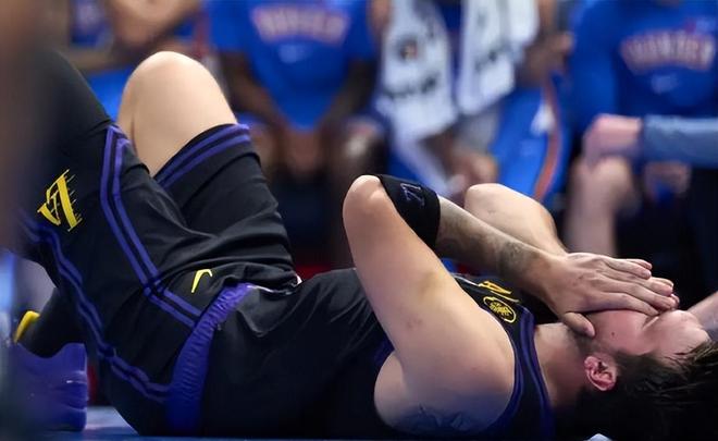 东契奇伤退致湖人冠军梦碎 詹姆斯生涯四冠或成