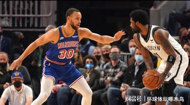 金州勇士客场逆转布鲁克林篮网，吉-桑托斯爆发