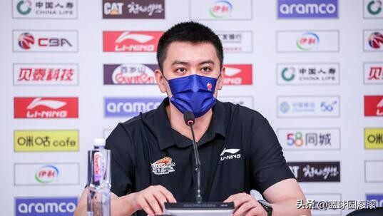 辽宁男篮三连冠王朝终结 核心阵容离队引重建猜